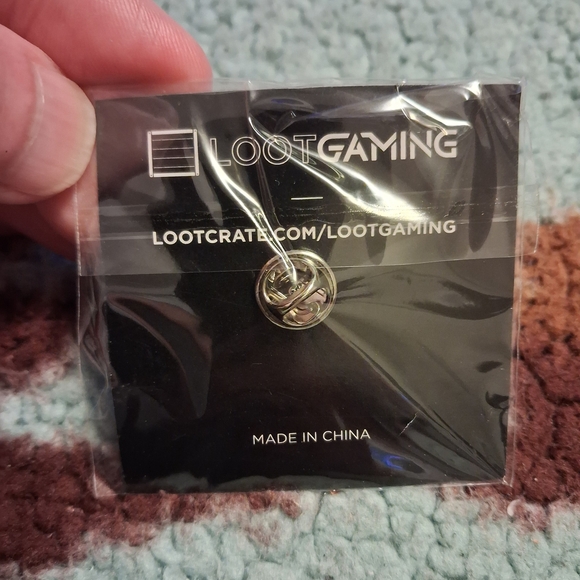 Silver Compass Pendant - Picture 2 of 2